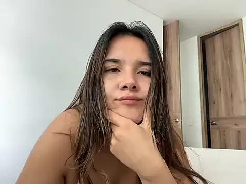 Anna_Collins23