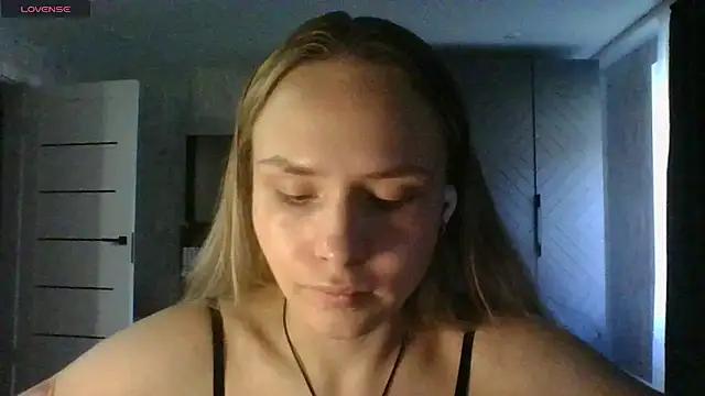 Annie_Cohn