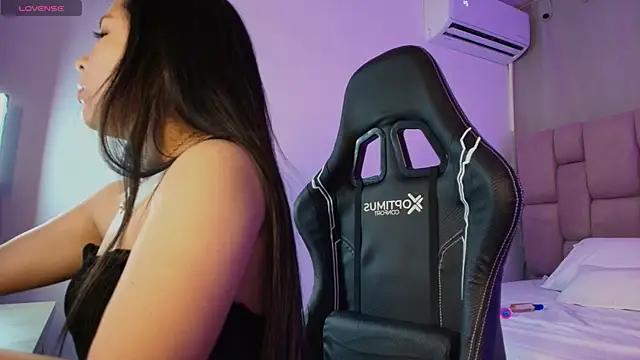 Anttonella_Lux