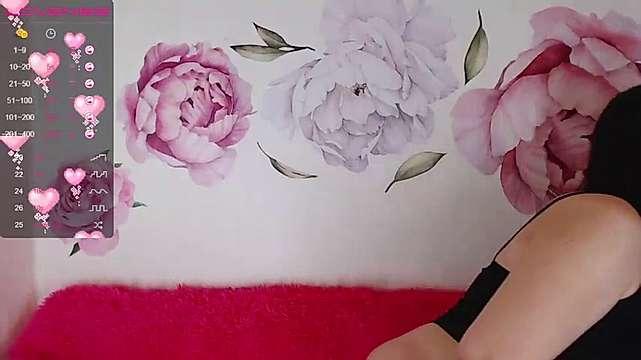 Aria_Mills