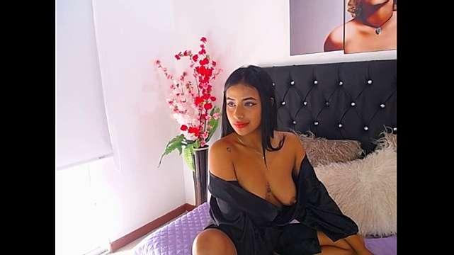 Ariahna_Bakerr