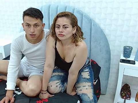 Aronandcandy_