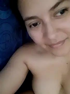 Aylavo_2404