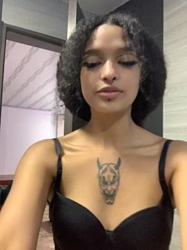 Bella_18_