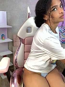 Bella_ph