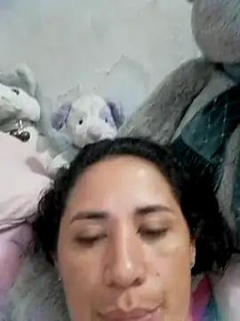 Bellotaf_latingirl