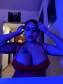 BigtitsValentina