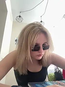 Billie_Val