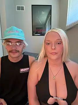 Blondebarbie21