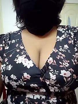 Boobies_luvv