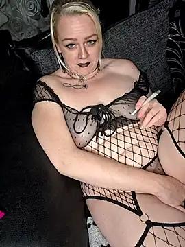 Brattylittledemonx