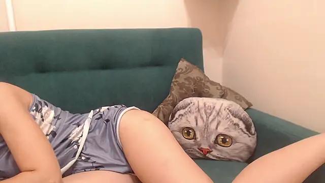 BustyBlondyShow