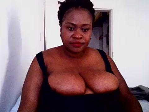 BustyPamXXX