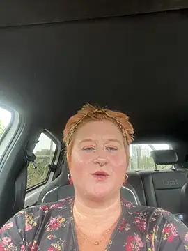 BustyRedxx