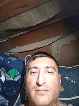 CHILENOELVERGACABEZONA