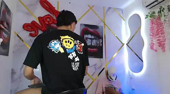 COCKING_GUYS