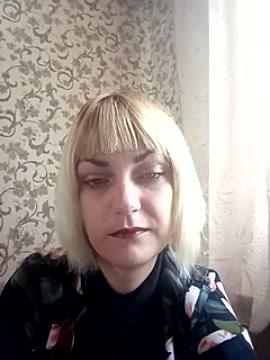 Caroline_Esther