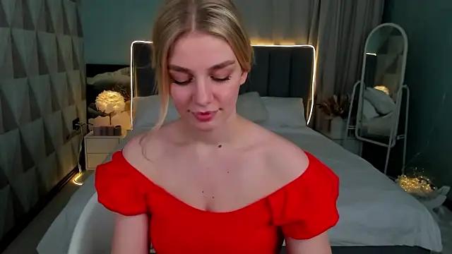 Caroline_Ferrero
