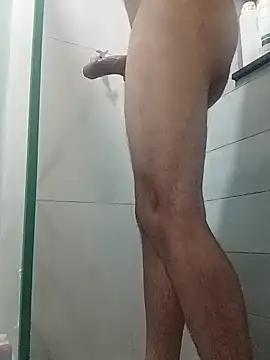 Casal_chuva_dourada