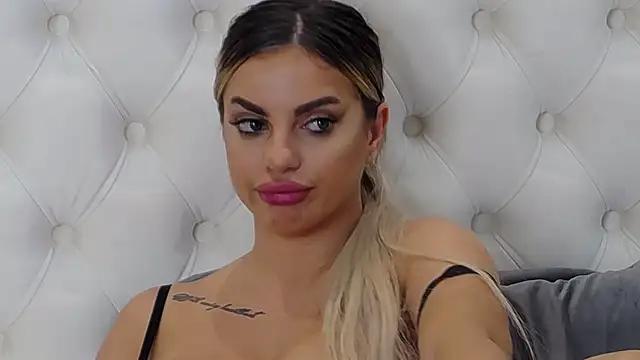 CassieJollie
