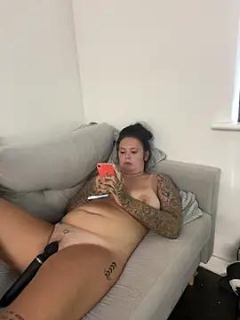 CharlotteSnow21