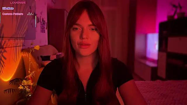 CherryRed_Girl