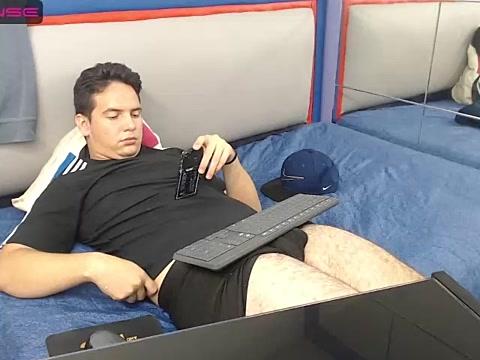 ChrisCurious_