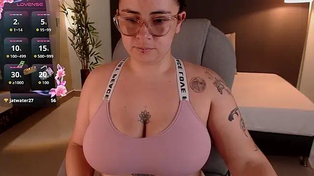 Cloe_Cherry_