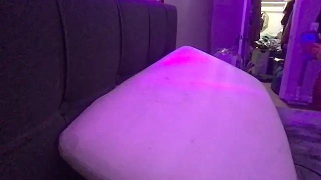 CreamBee69