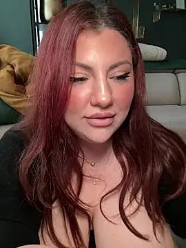 CurvyKimmy1