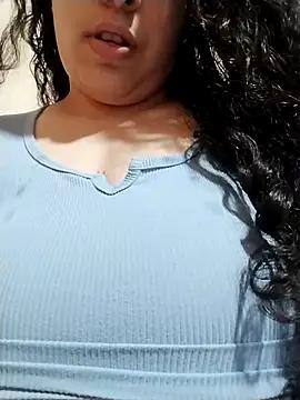 Curvyandcurls-