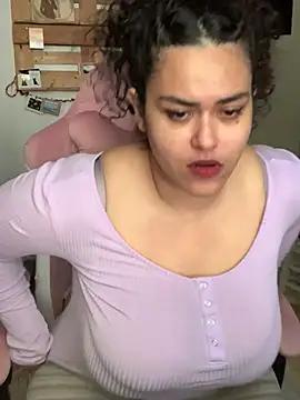 Curvydesifromgermany