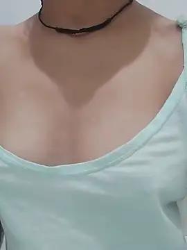 Cute_Naira6
