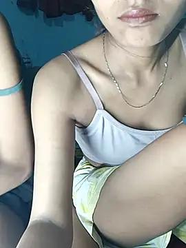 Cute_girl_priya01