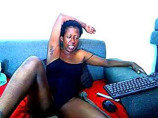 DARKCHOCBABE