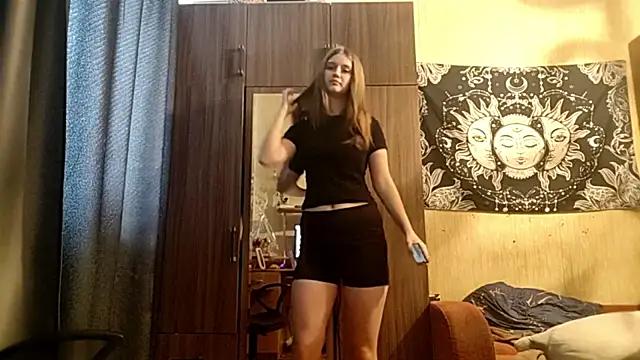 DanicaMazon