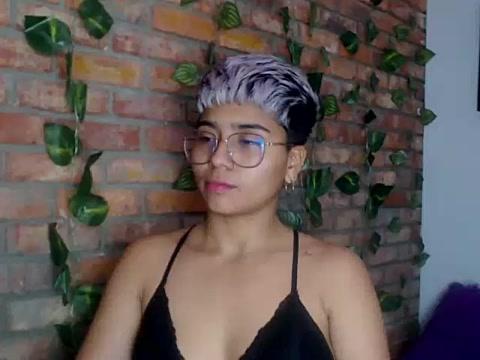 DarlaFox_