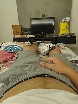 DelhiDick69