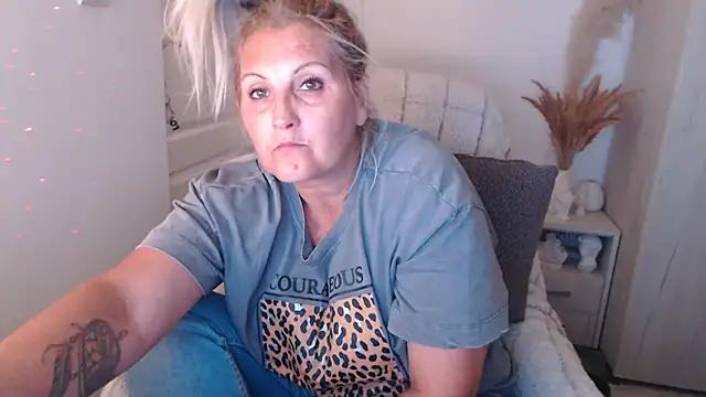 Divineblond