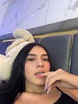 Doll_Alaia