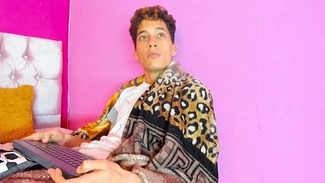 EDWARDO_BIGCOCK