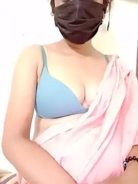 Elineee__