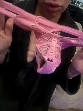 Elvira75