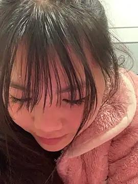 Emlyly-18