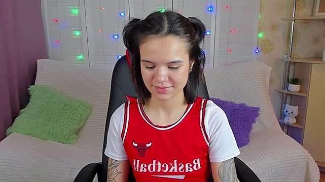 Emma_Barker