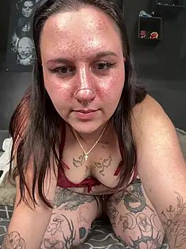 Emma_Rose77