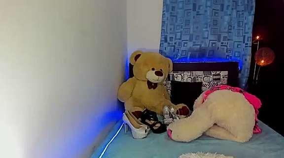 Erika_Rousel7