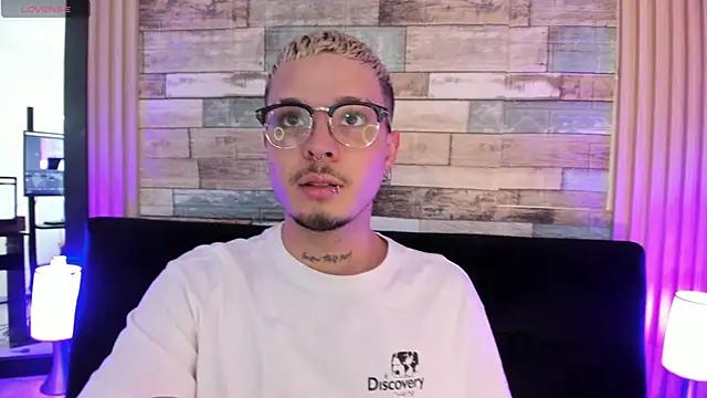Evan_hot1