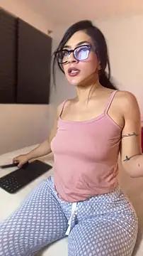 Exclusive_Aurora