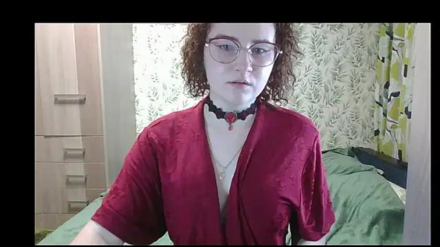 Felicity_Play